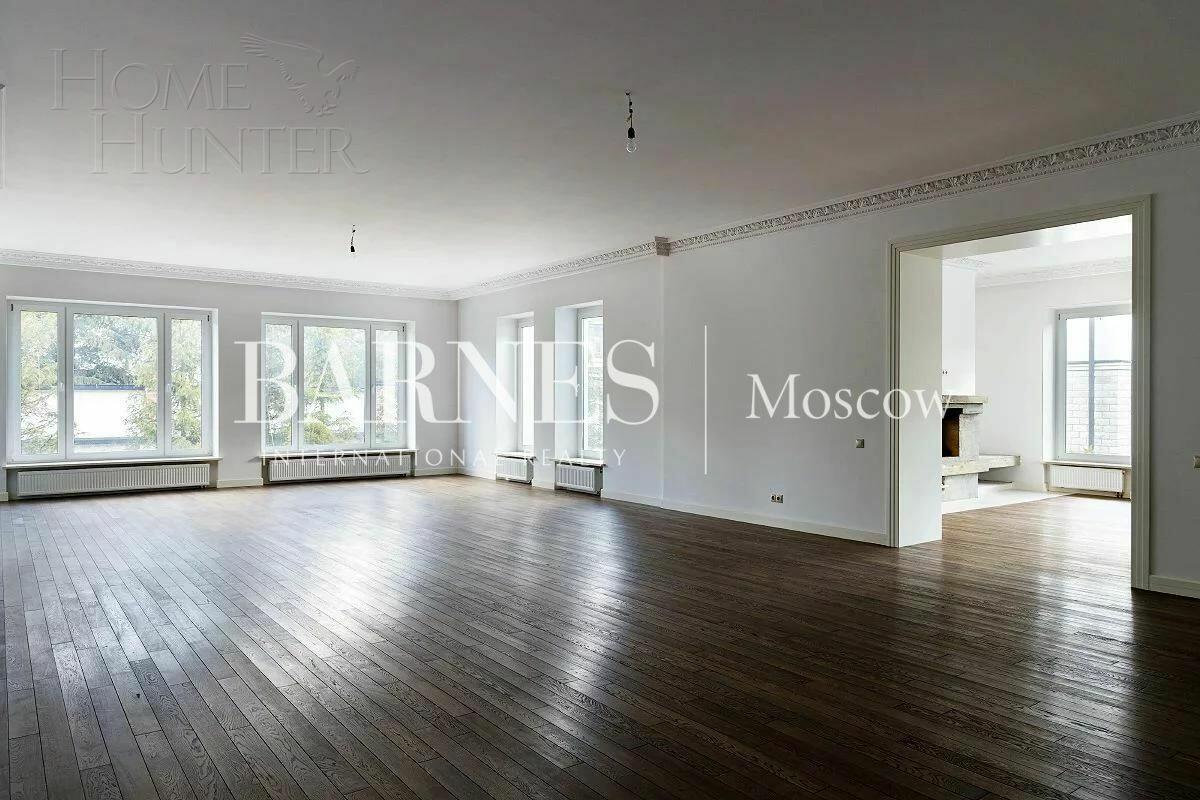 2-этажный коттедж 796 м² с отделкой