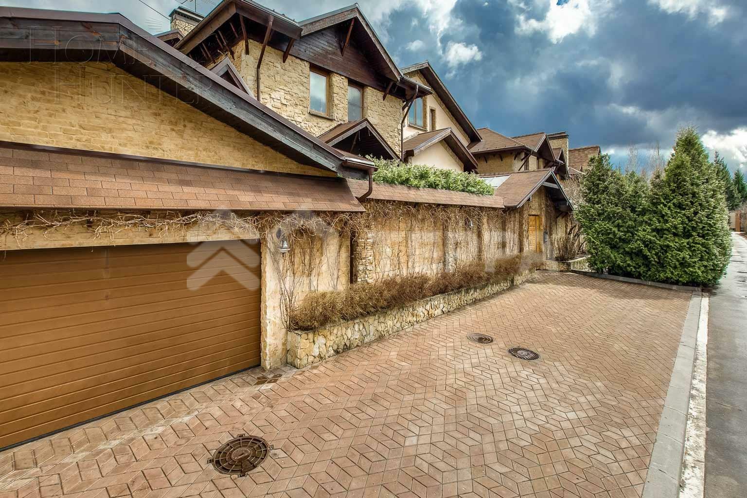 2-этажный коттедж 960 м² с отделкой