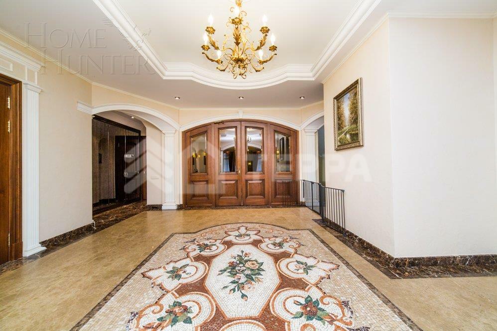 2-этажный коттедж 1 400 м² с отделкой