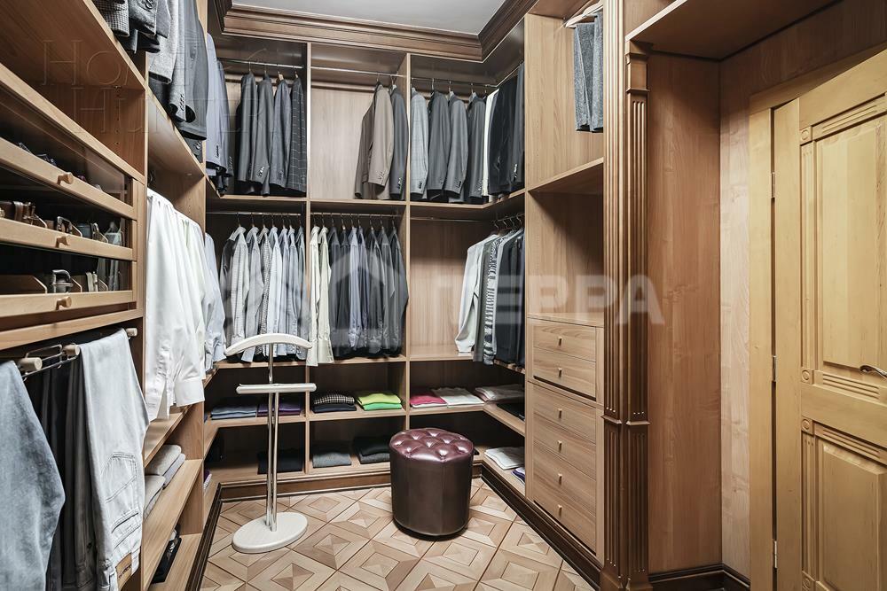 3-этажный коттедж 1 200 м² с отделкой