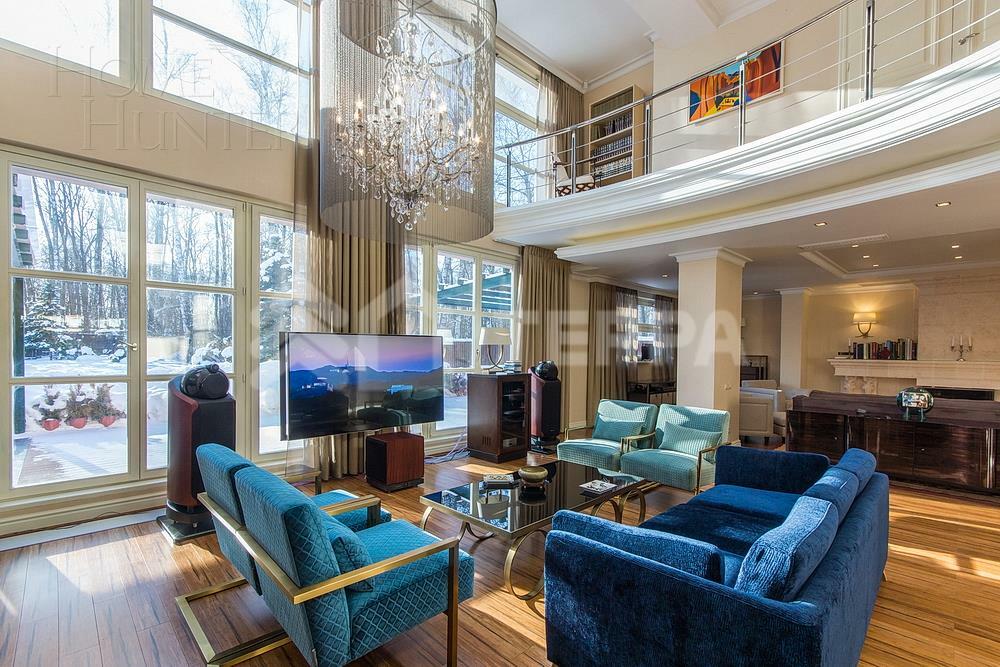 2-этажный коттедж 760 м² с отделкой