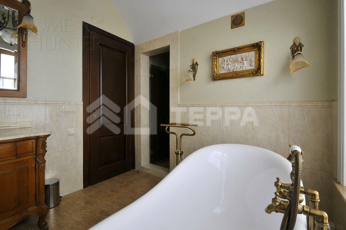 2-этажный коттедж 250 м² с отделкой