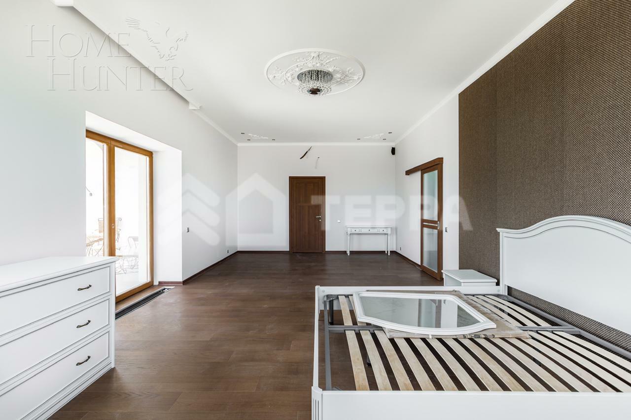 2-этажный коттедж 750 м² с отделкой