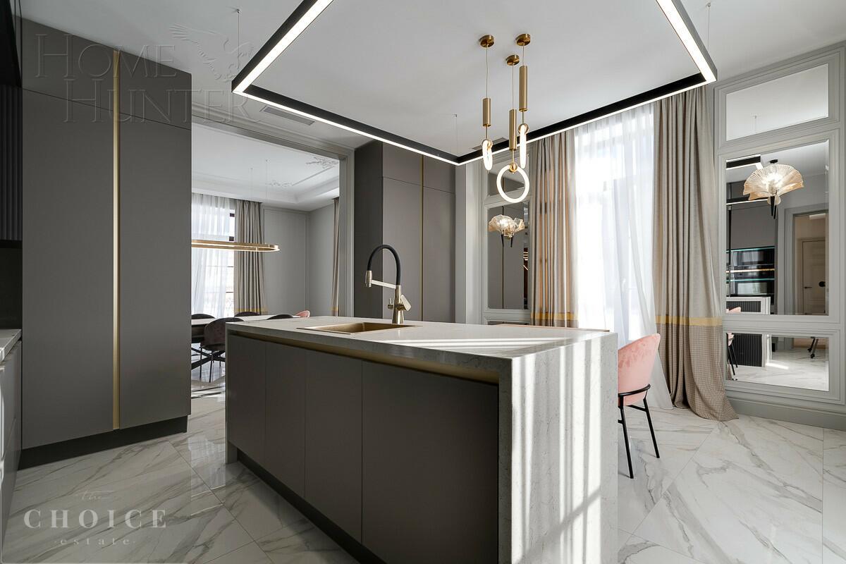 2-этажный коттедж 610 м² с отделкой