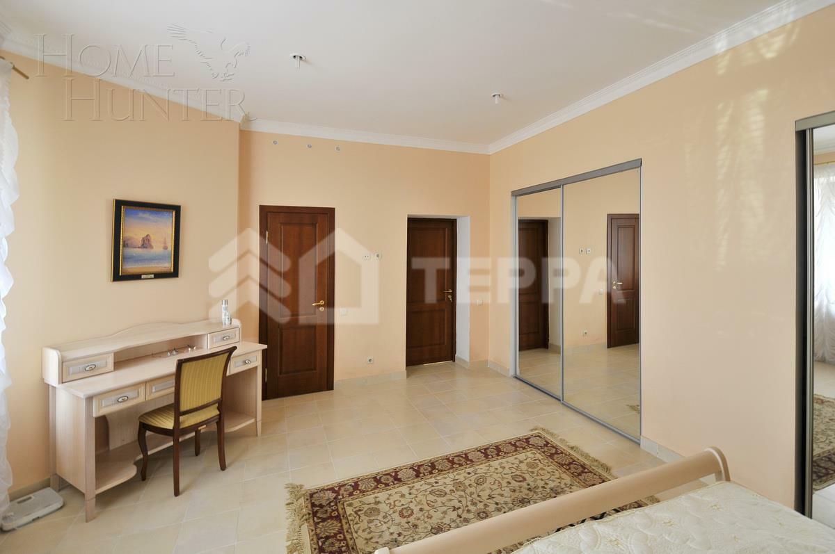 2-этажный коттедж 600 м² с отделкой