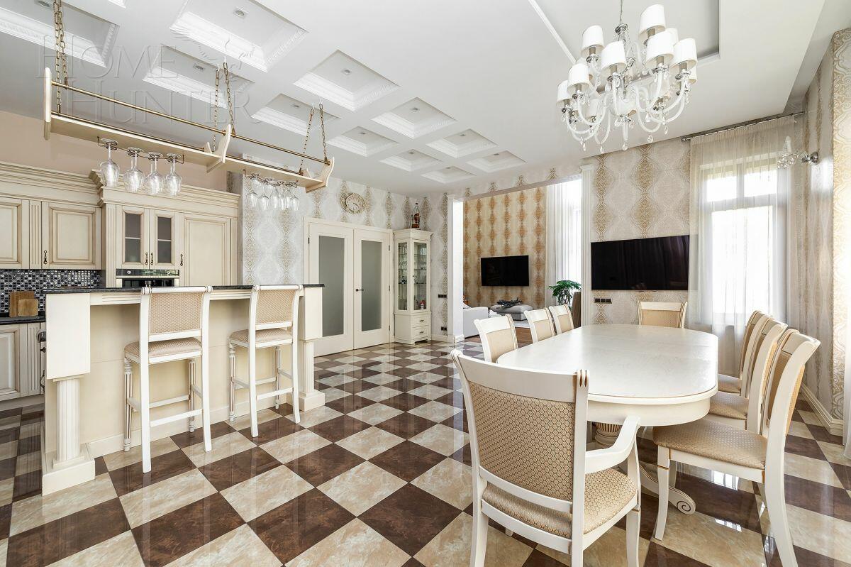 2-этажный коттедж 530 м² с отделкой