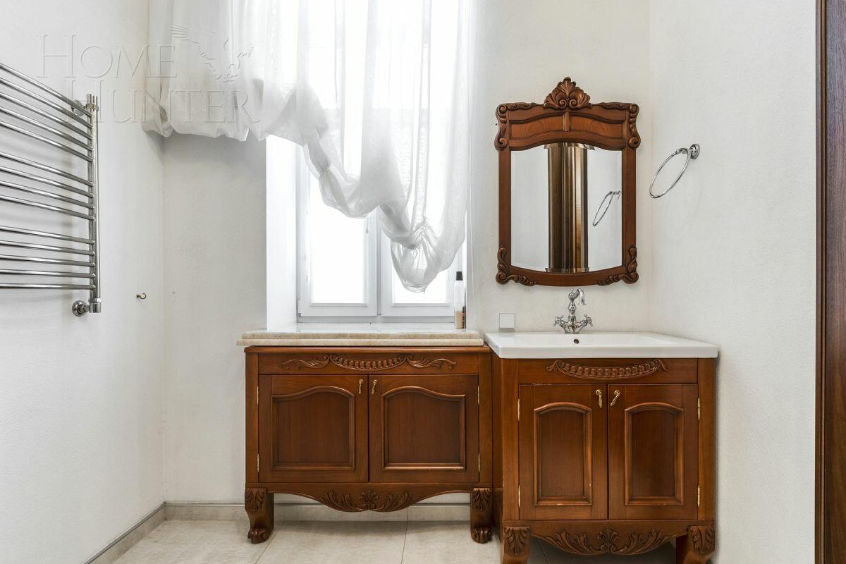 2-этажный коттедж 817 м² с отделкой