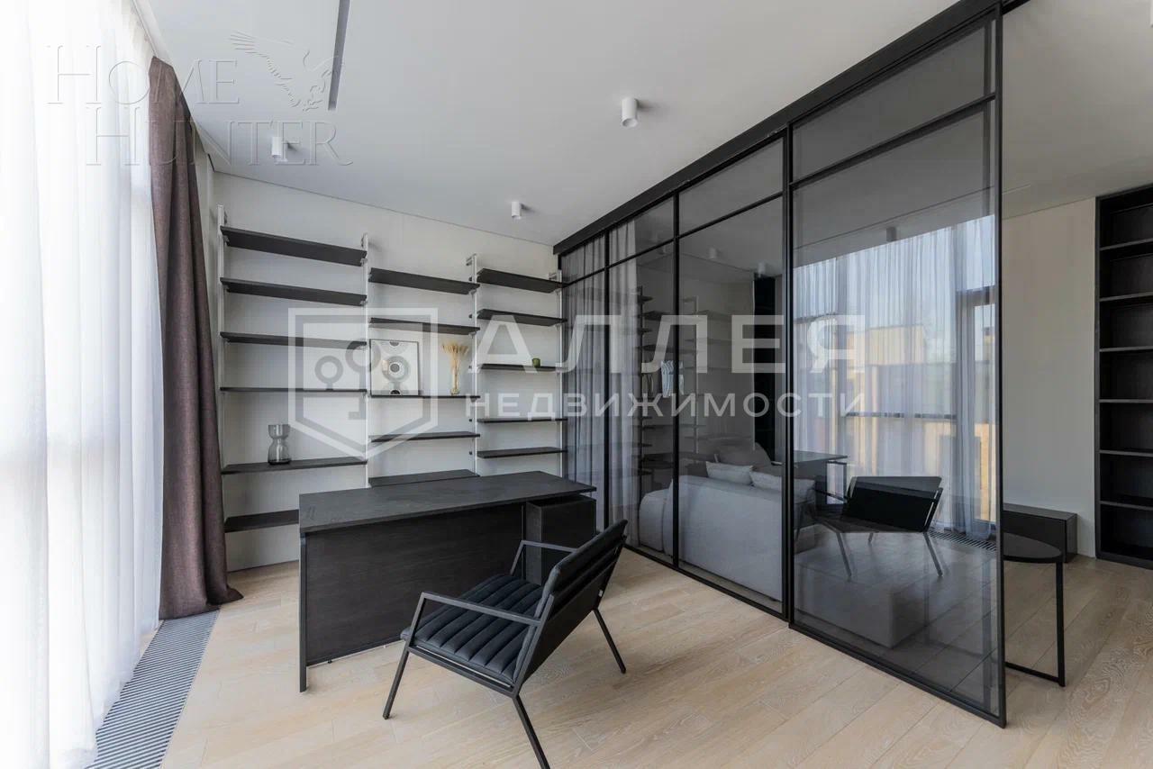 3-этажный таунхаус 244 м² с отделкой