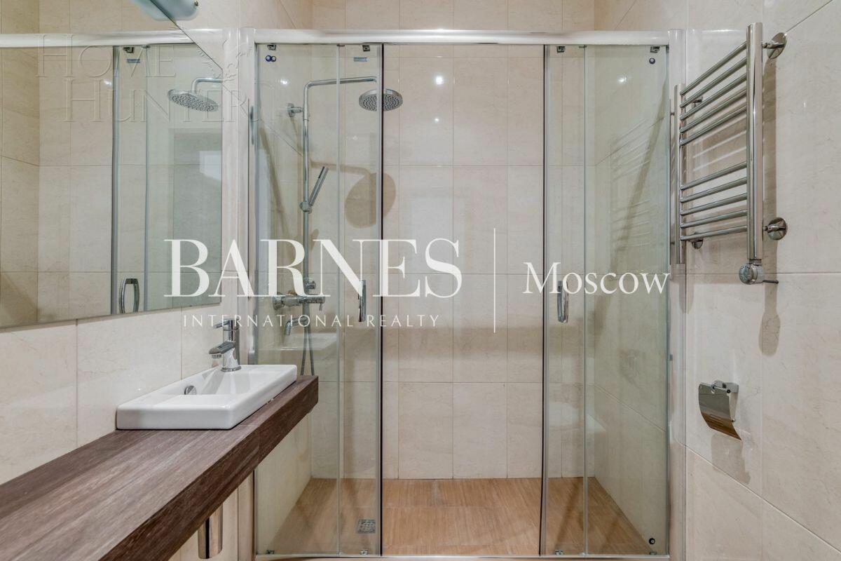 2-этажный таунхаус 380 м² с отделкой