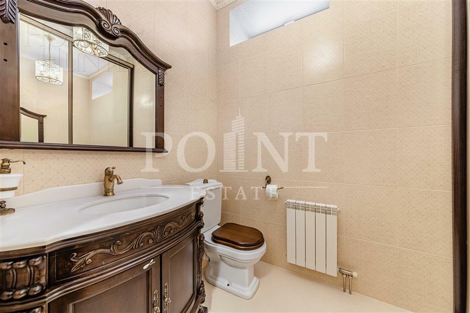 2-этажный коттедж 900 м² с отделкой