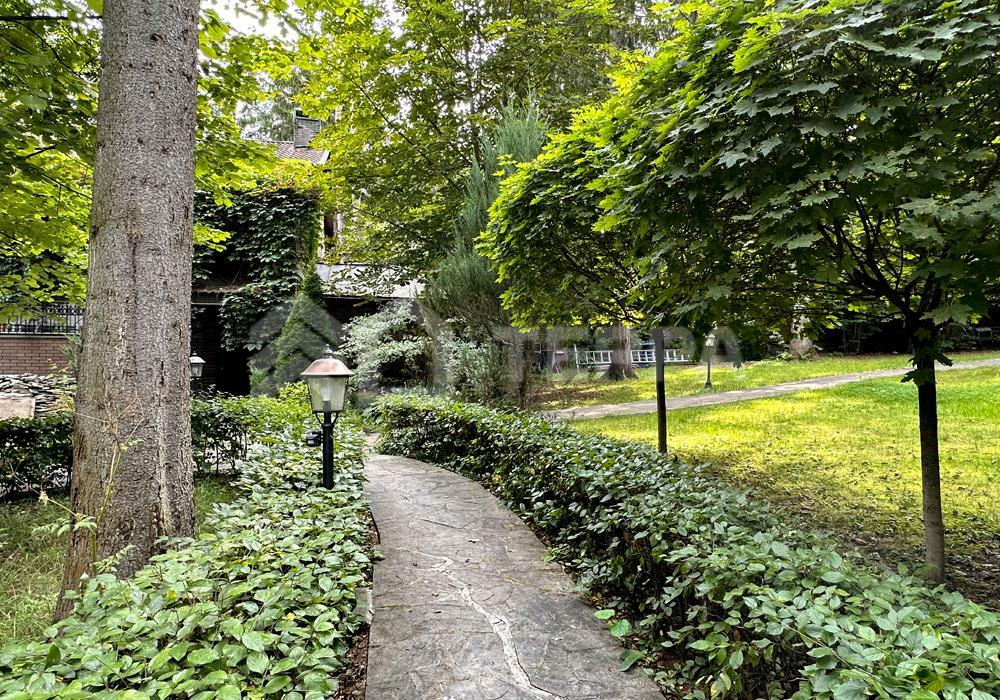 2-этажный коттедж 550 м² с отделкой