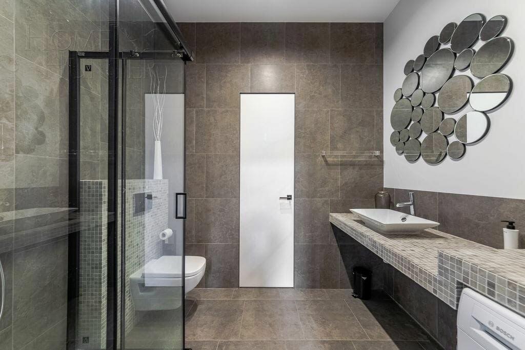 2-этажный коттедж 280 м² с отделкой