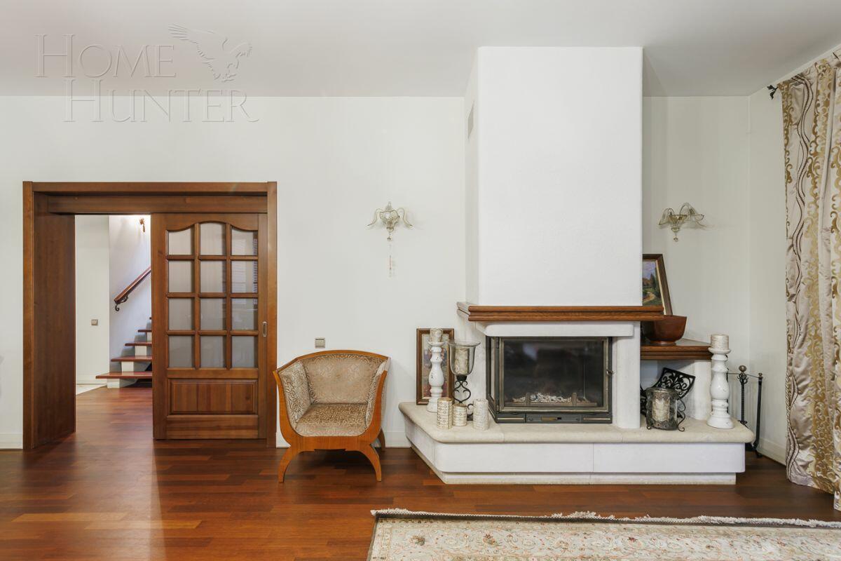 2-этажный коттедж 398.2 м² с отделкой