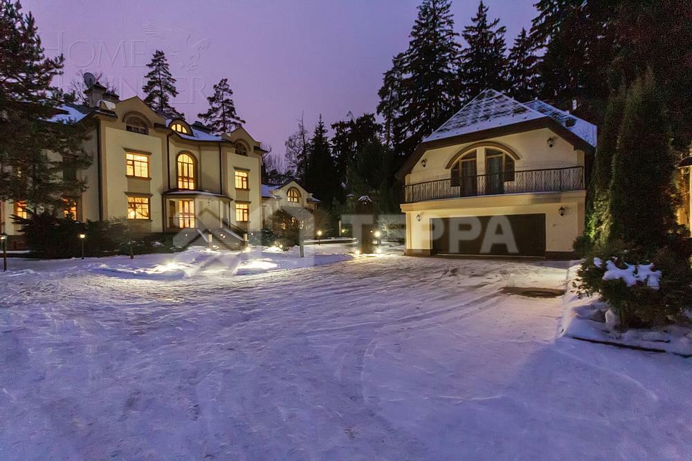 2-этажный коттедж 1 159 м² с отделкой