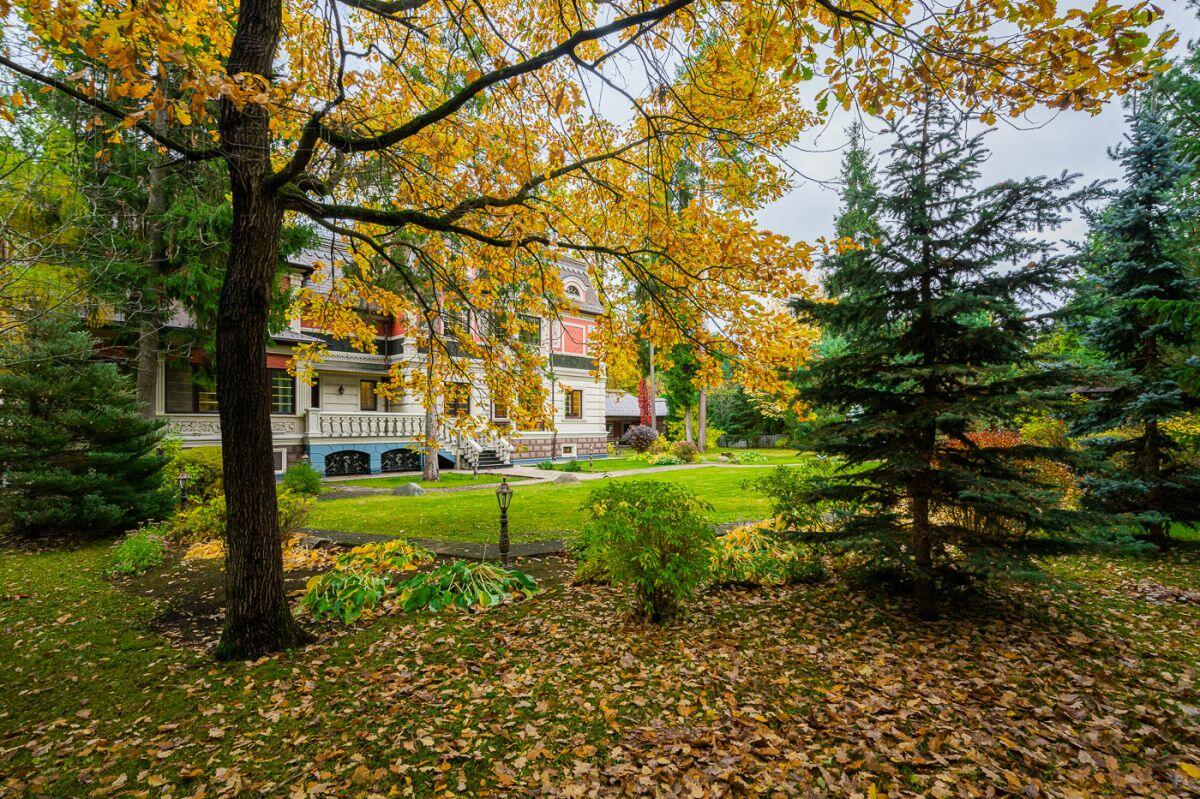 2-этажный коттедж 785 м² с отделкой