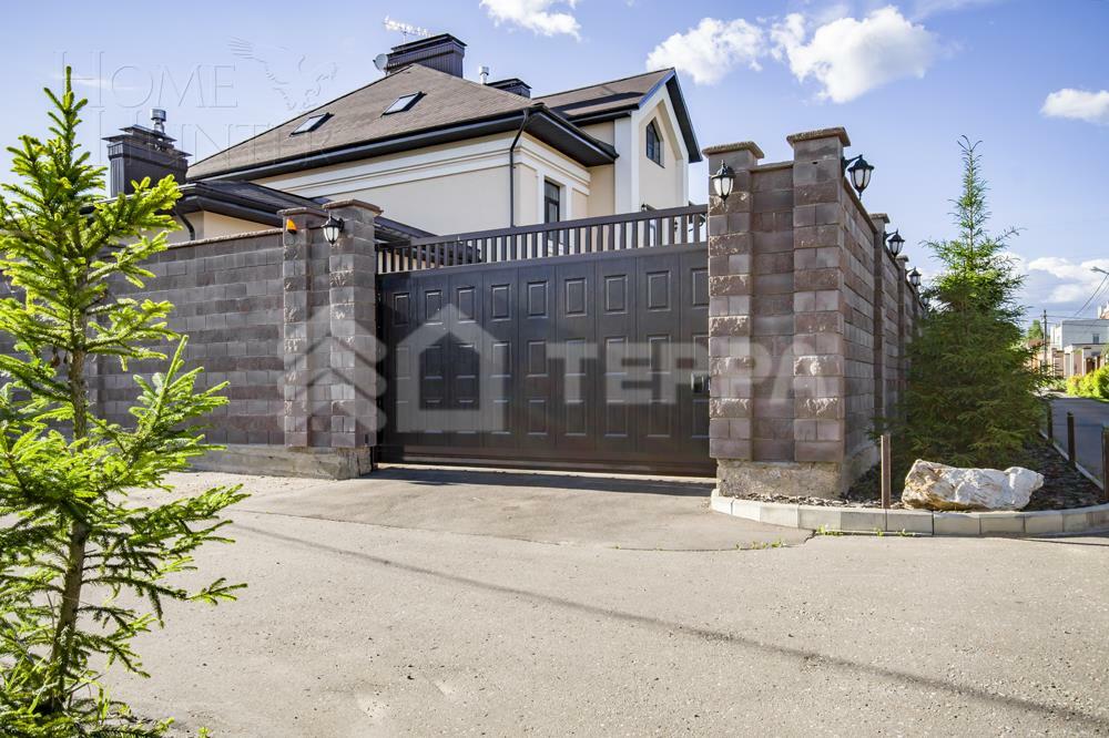 2-этажный коттедж 450 м² без отделки