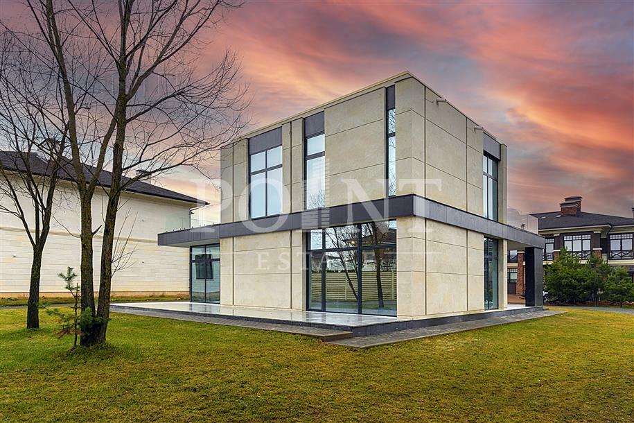 2-этажный коттедж 314 м² без отделки