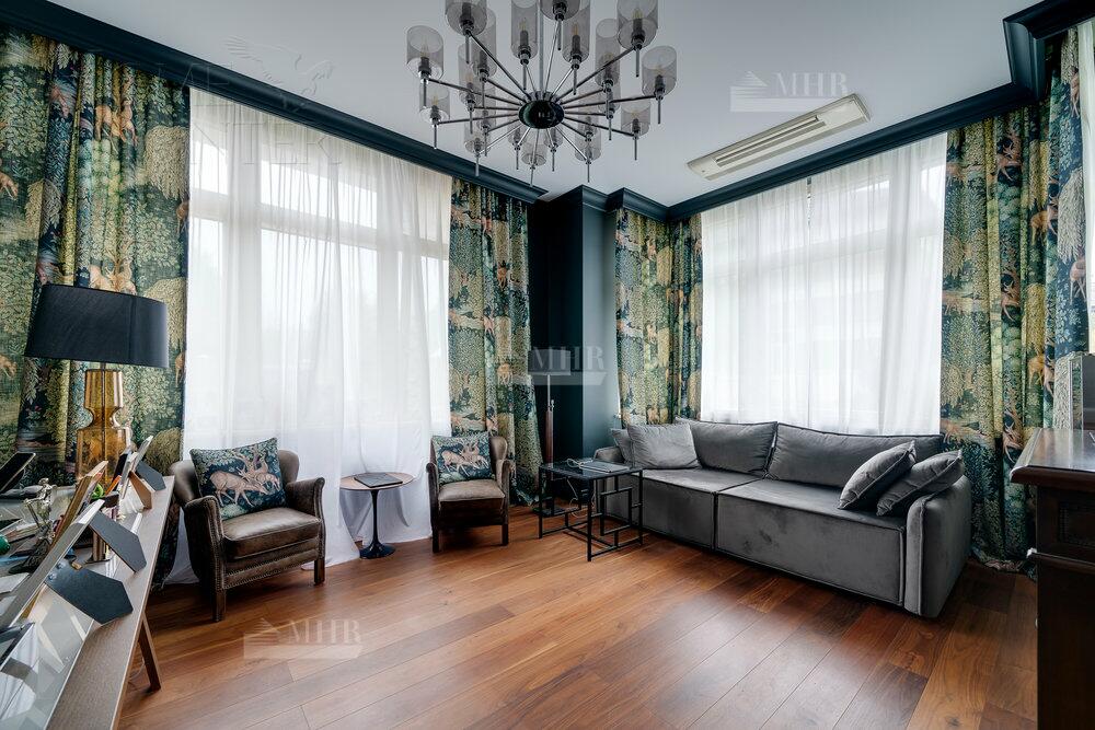 2-этажный коттедж 810 м² с отделкой