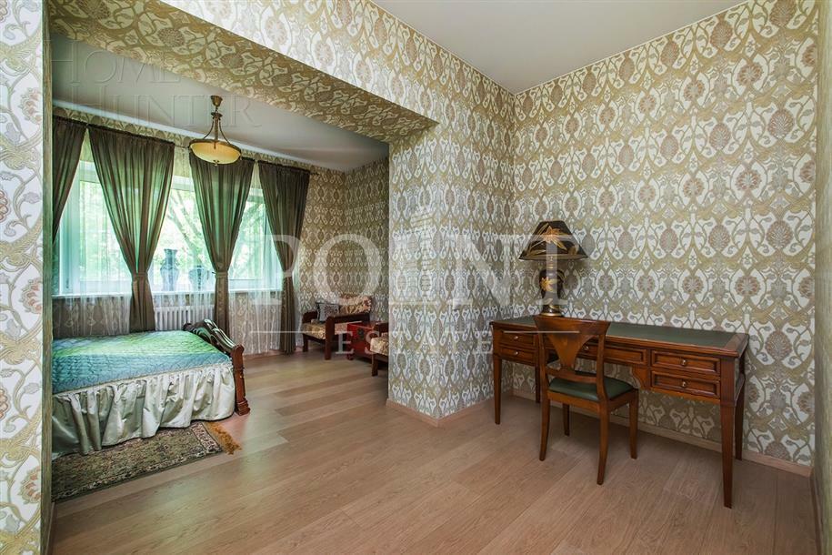 3-этажный коттедж 850 м² с отделкой