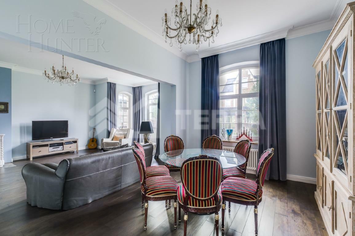 2-этажный таунхаус 345 м² с отделкой