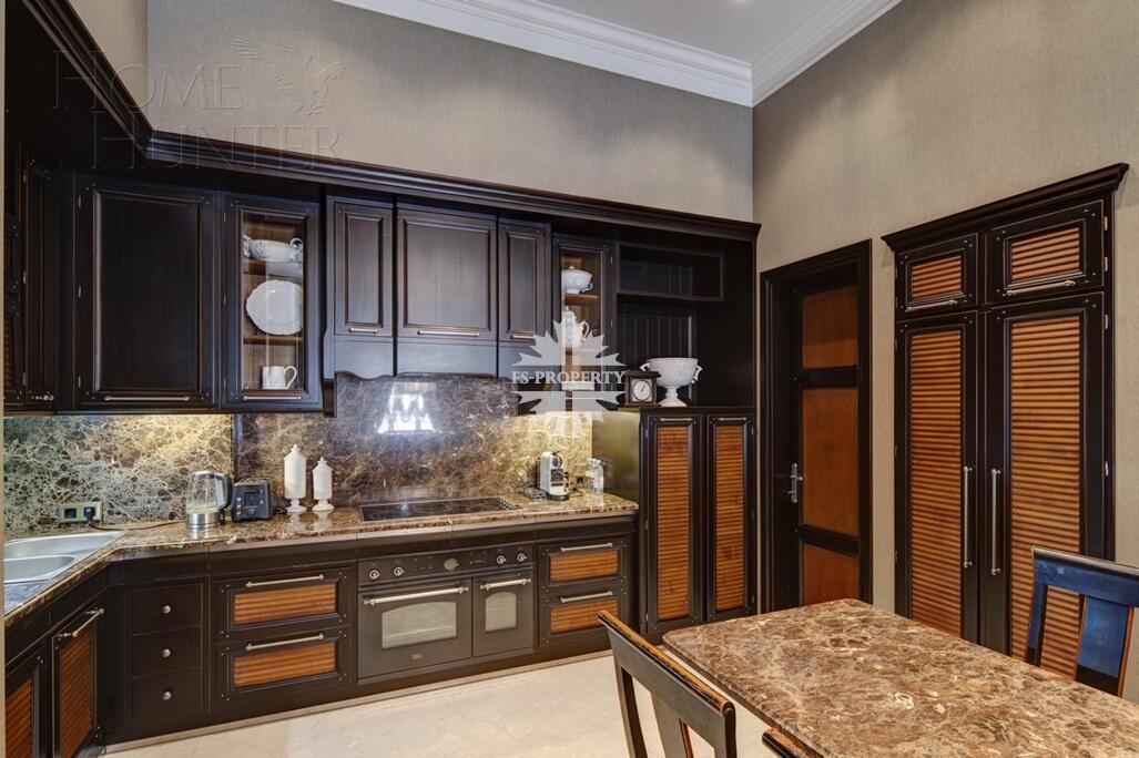 3-КОМН. КВАРТИРА С ОТДЕЛКОЙ 161.6 М² НА 2 ЭТАЖЕ