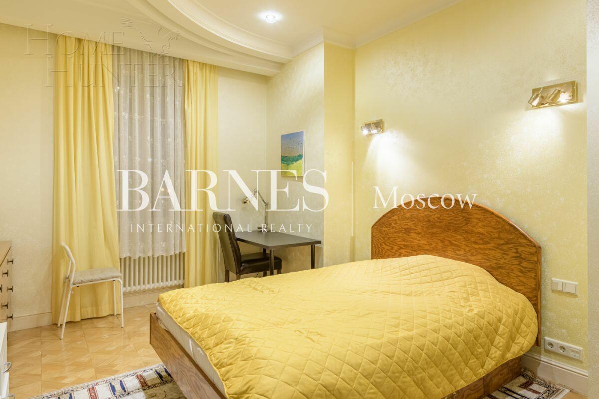 2-УРОВНЕВАЯ КВАРТИРА С ОТДЕЛКОЙ 420 М² НА 1 ЭТАЖЕ