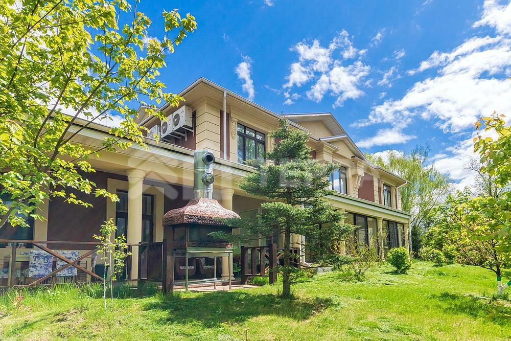 КОТТЕДЖ 2 000 м² с отделкой