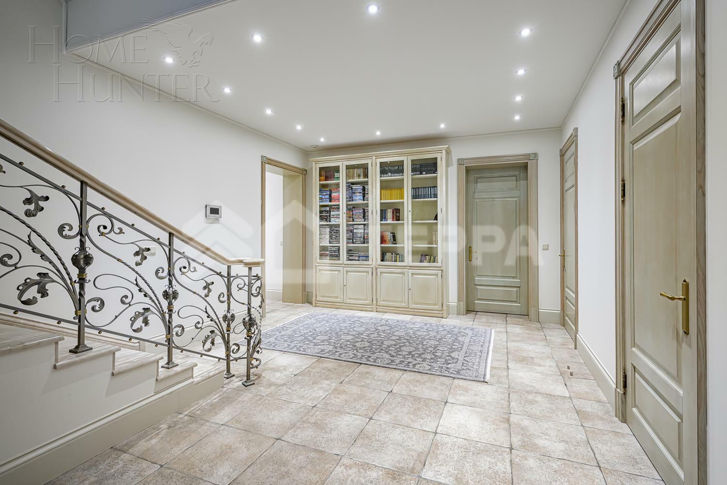 2-этажный коттедж 680 м² с отделкой