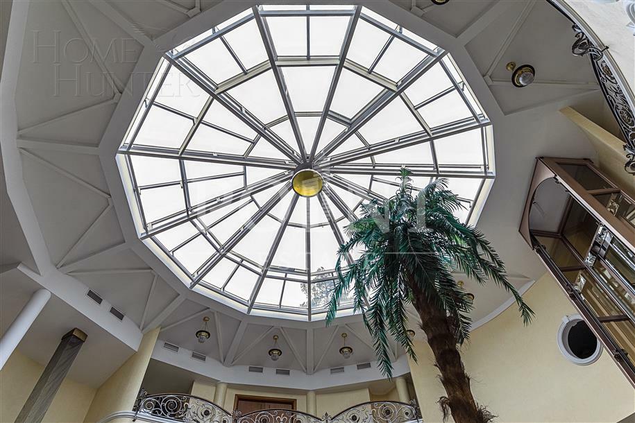 КОТТЕДЖ 1 400 м² с отделкой