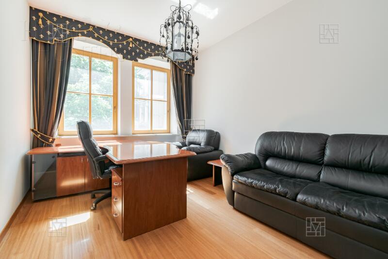 4-КОМН. КВАРТИРА С ОТДЕЛКОЙ 167 М² НА 2 ЭТАЖЕ