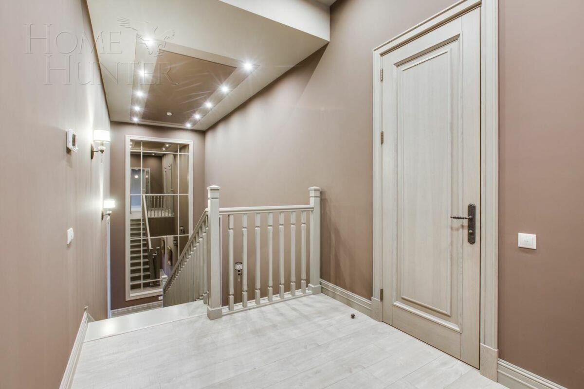 2-этажный таунхаус 628 м² с отделкой