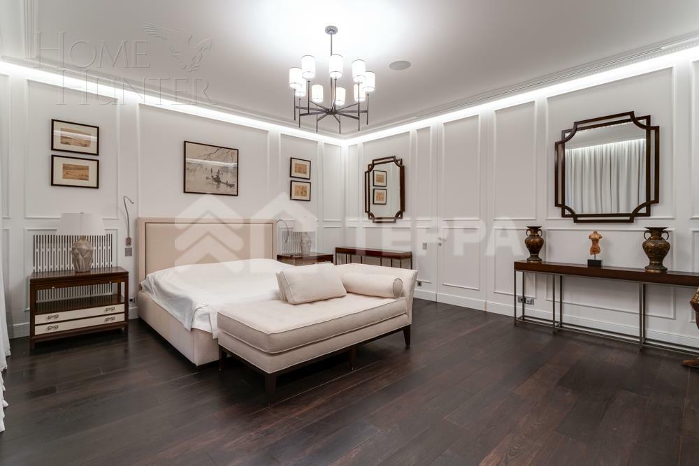 2-этажный коттедж 1 100 м² с отделкой