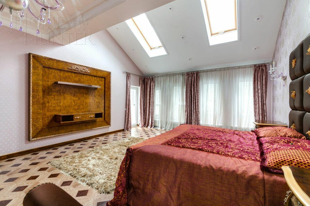 2-этажный таунхаус 385 м² с отделкой