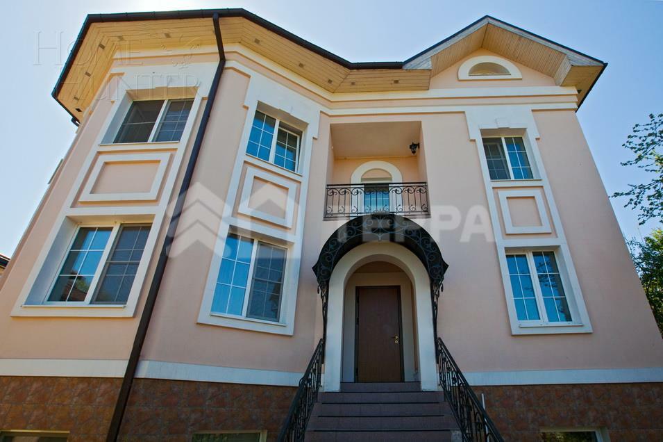 2-этажный коттедж 700 м² с отделкой