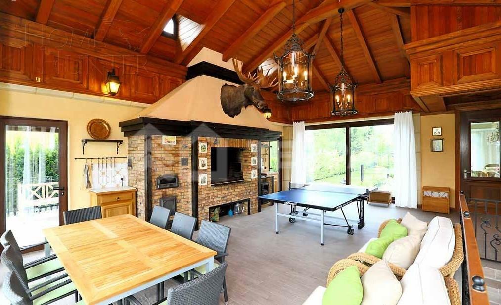 2-этажный коттедж 900 м² с отделкой