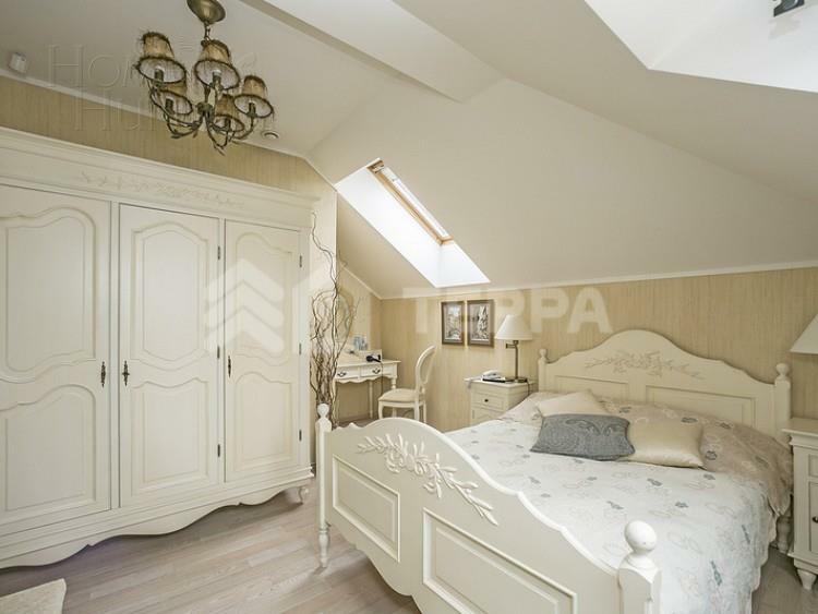 2-этажный коттедж 1 400 м² с отделкой