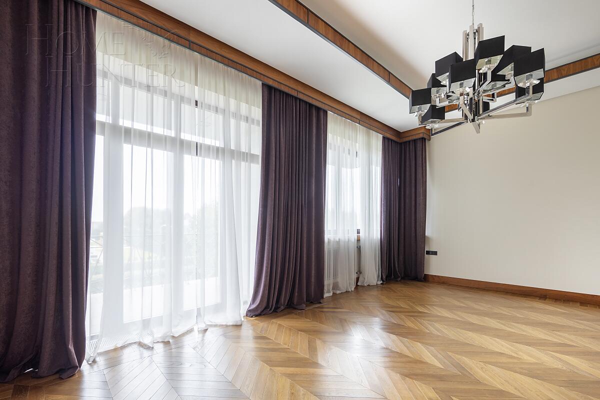 2-этажный коттедж 989.7 м² с отделкой