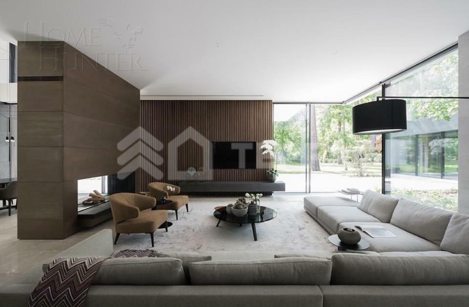 2-этажный коттедж 1 200 м² с отделкой