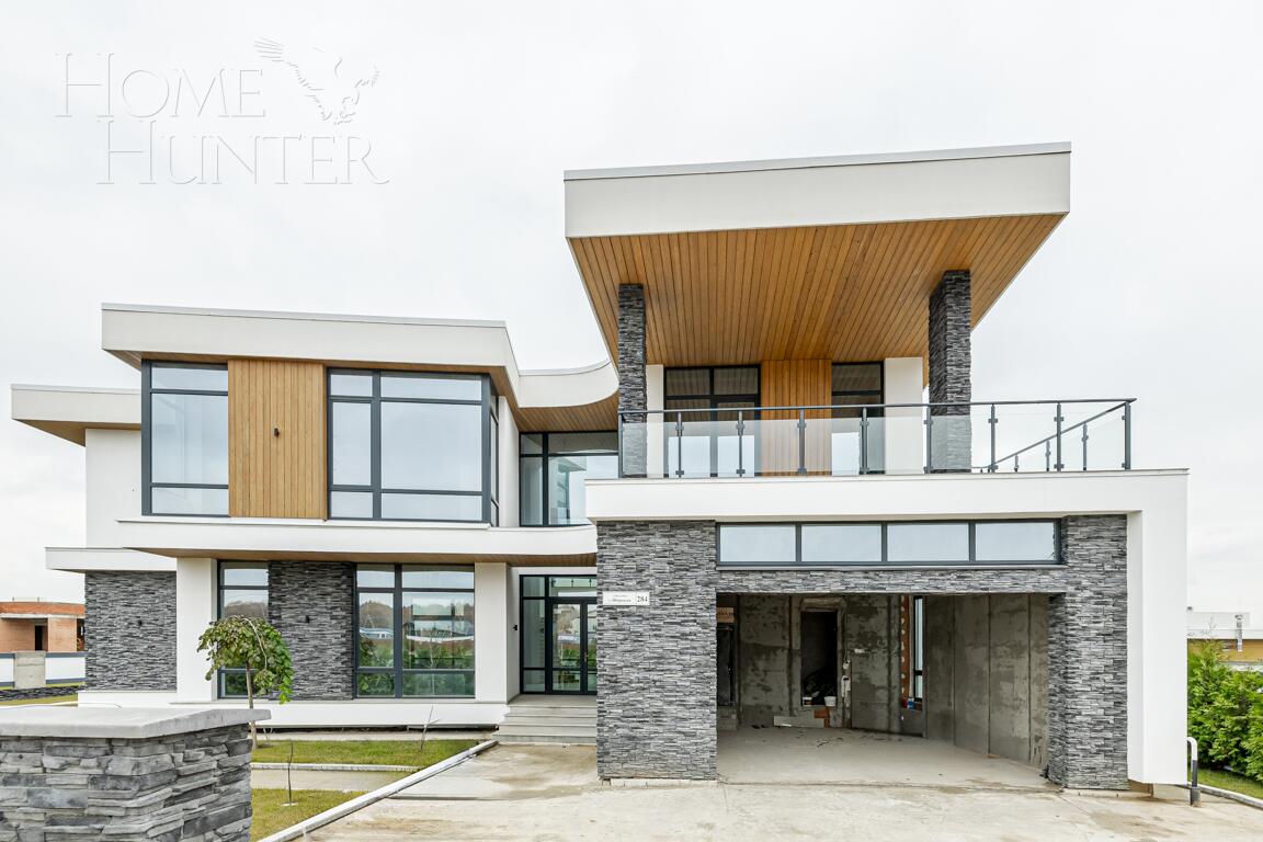 2-этажный коттедж 590 м² с отделкой