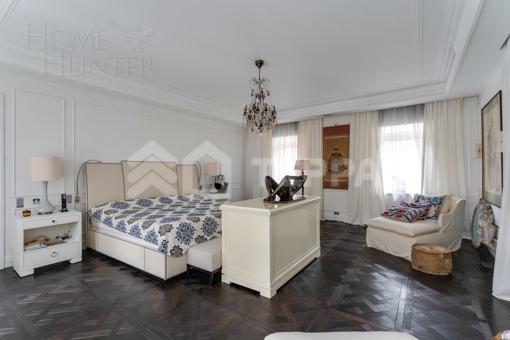 2-этажный коттедж 1 100 м² с отделкой