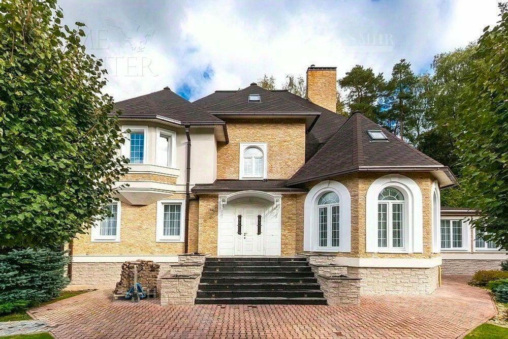 2-этажный коттедж 1 100 м² с отделкой