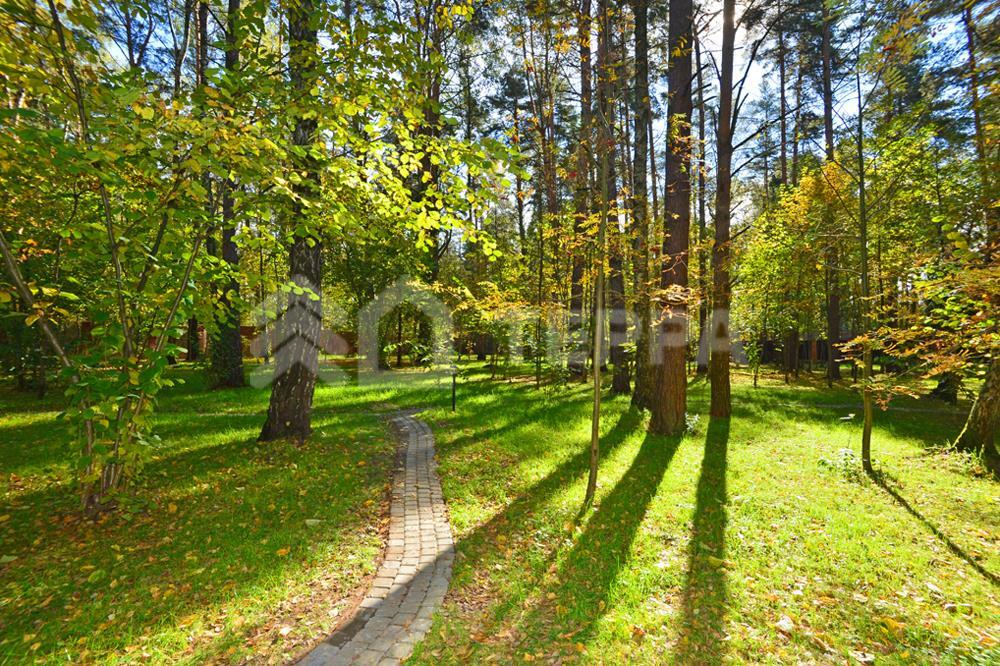 2-этажный коттедж 640 м² с отделкой