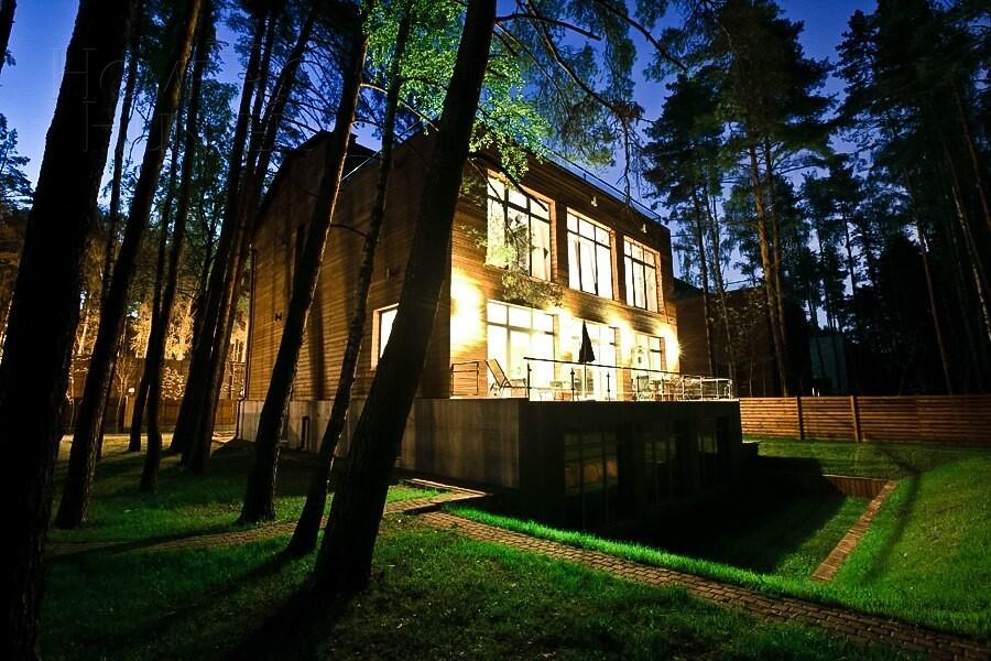 2-этажный коттедж 640 м² с отделкой