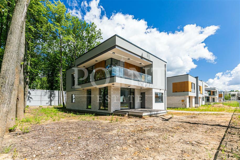 2-этажный коттедж 363.2 м² без отделки