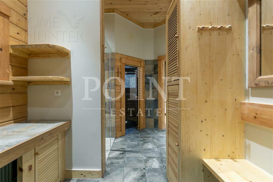 2-этажный коттедж 400 м² с отделкой