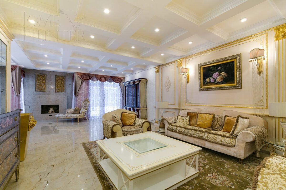 2-этажный таунхаус 385 м² с отделкой