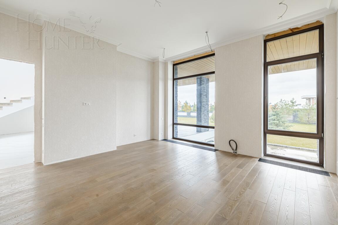 2-этажный коттедж 590 м² с отделкой