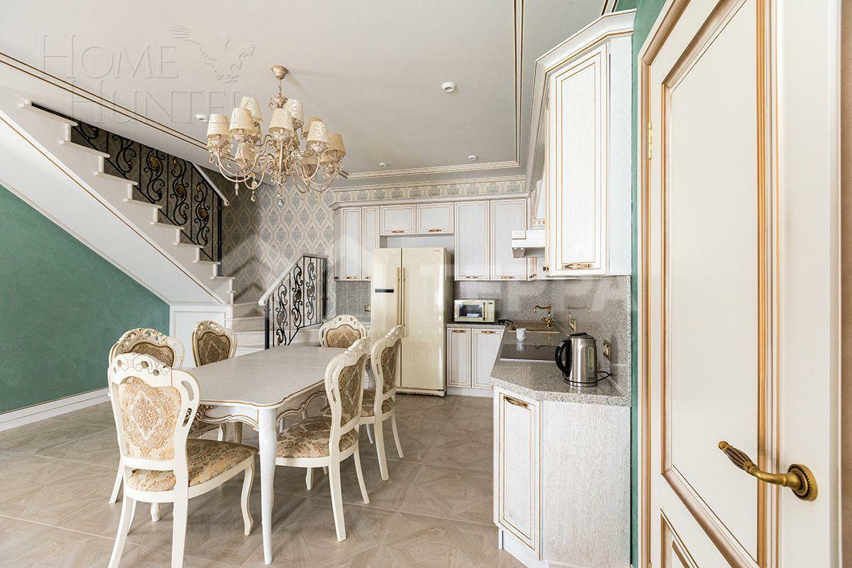 2-этажный коттедж 650 м² с отделкой