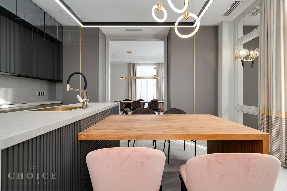 2-этажный коттедж 610 м² с отделкой