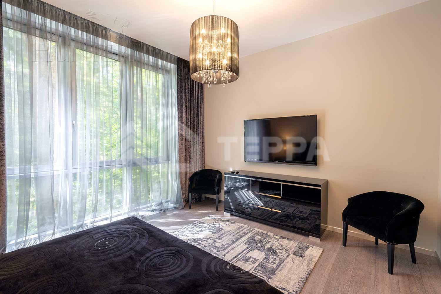 2-этажный коттедж 1 518 м² с отделкой